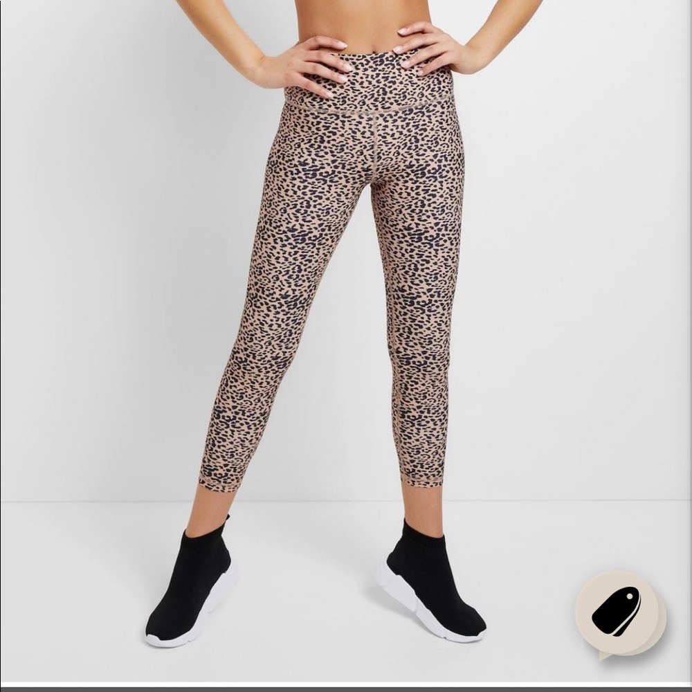 All Fenix leopard leggings